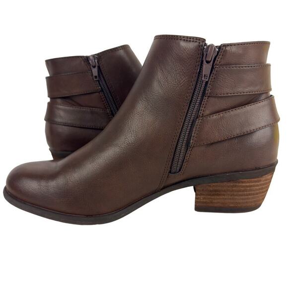 B.O.C. LYDIA BACK BELT COMFORT BOOTIE IN BROWN NWOB WOMEN'S SIZE 9.5M - Picture 4 of 13